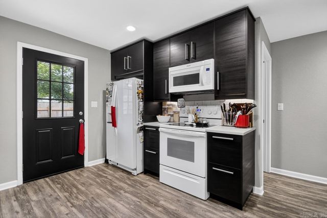 222 E Highland, Malvern, AR 72104