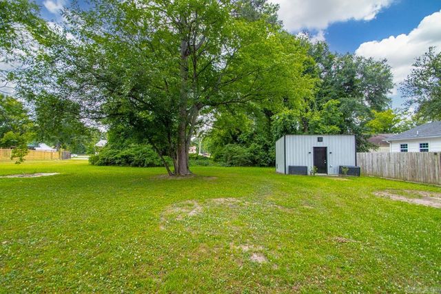 222 E Highland, Malvern, AR 72104