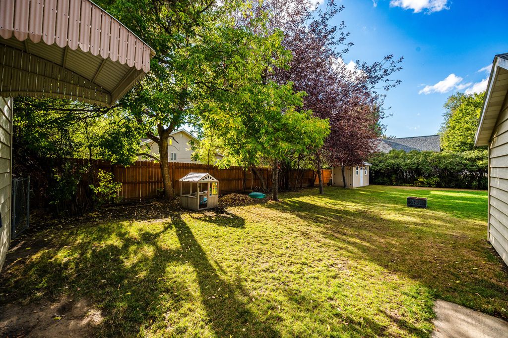 569 E Heald Street, Sheridan, WY 82801 photo 5