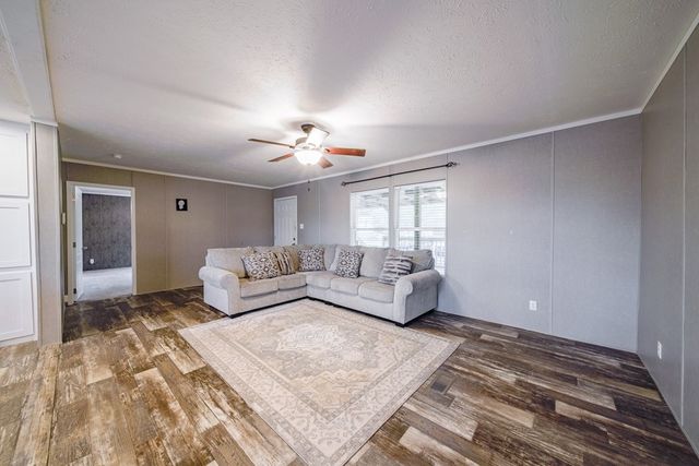 140 Lee Road 2166, Salem, AL 36874