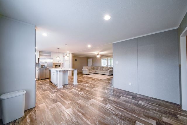 140 Lee Road 2166, Salem, AL 36874