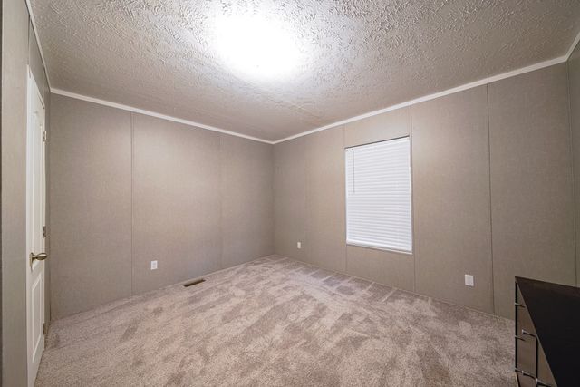 140 Lee Road 2166, Salem, AL 36874