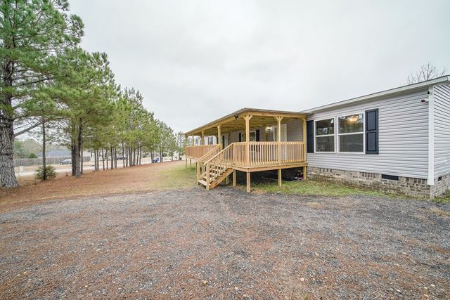 140 Lee Road 2166, Salem, AL 36874