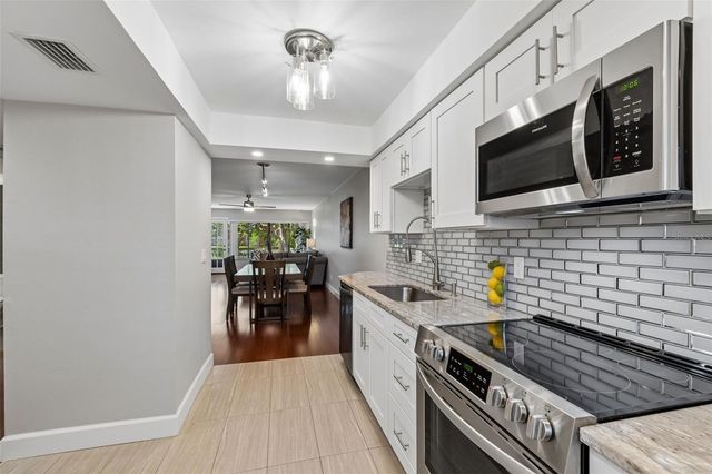 1750 BELLEAIR FOREST DRIVE A5, Belleair, FL 33756