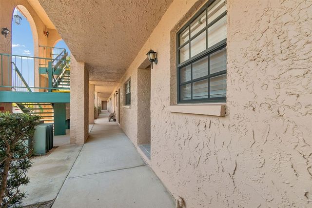 1750 BELLEAIR FOREST DRIVE A5, Belleair, FL 33756