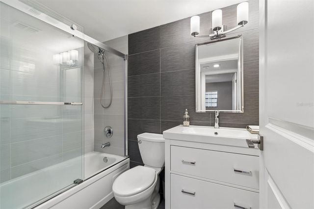 1750 BELLEAIR FOREST DRIVE A5, Belleair, FL 33756