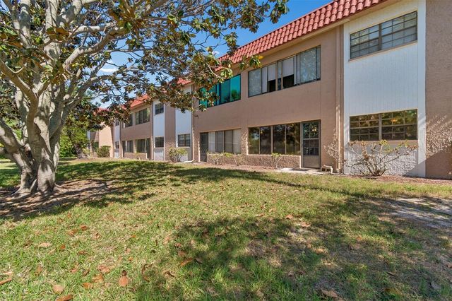 1750 BELLEAIR FOREST DRIVE A5, Belleair, FL 33756