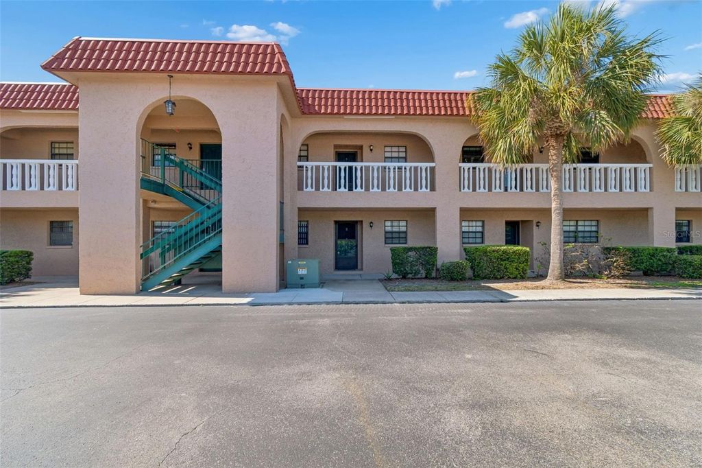 1750 BELLEAIR FOREST DRIVE A5, Belleair, FL 33756