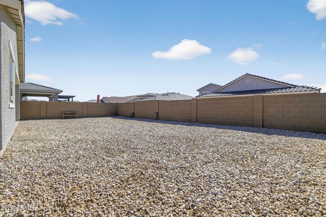 18601 W COTTONTAIL Lane, Surprise, AZ 85387