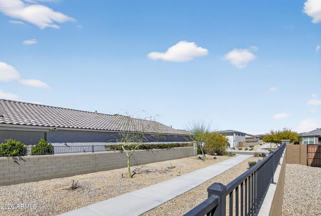 18601 W COTTONTAIL Lane, Surprise, AZ 85387