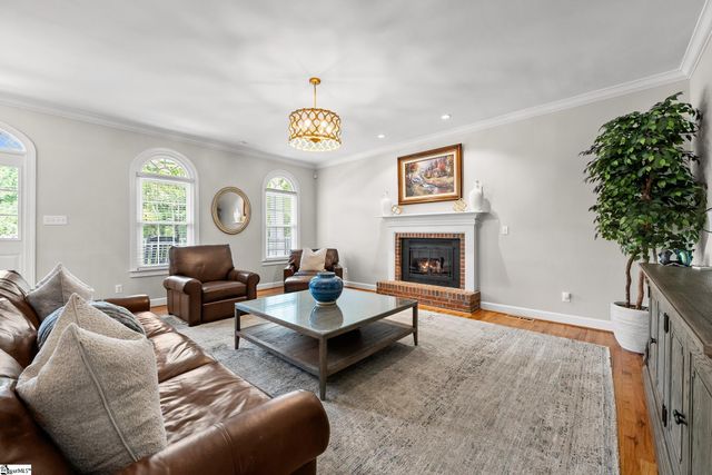 118 Leesburg Peak, Greer, SC 29651