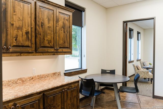 19269 FM 2252 Ste 200, Garden Ridge, TX 78266