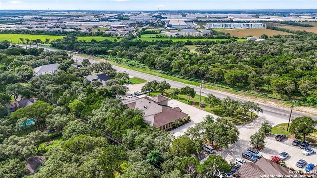 19269 FM 2252 Ste 200, Garden Ridge, TX 78266