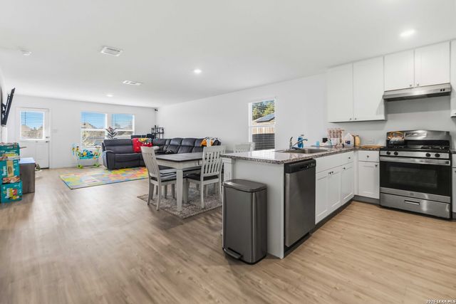 14810 Somerset, San Antonio, TX 78254