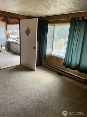 56 Oakes Drive, Tonasket, WA 98855