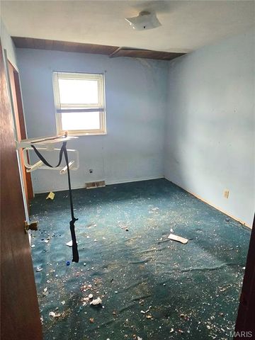 3311 S Belt W, Belleville, IL 62226