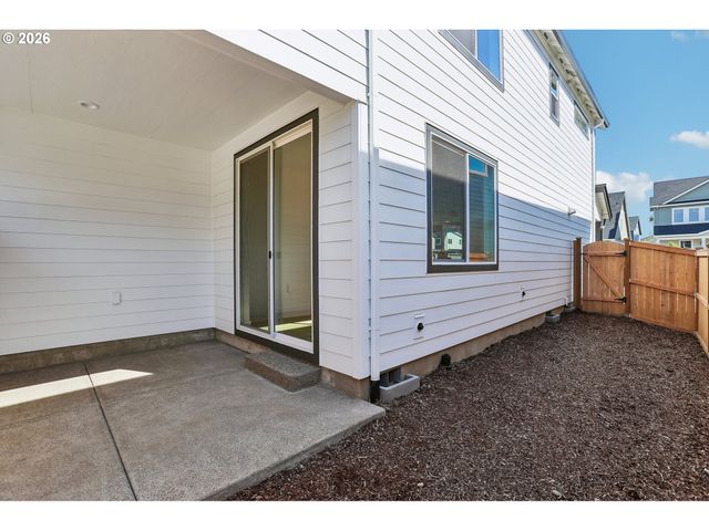 8265 Se Quincy St, Hillsboro, OR 97123