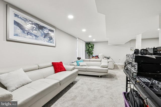 5216 PEMBROKE AVE., Gwynn Oak, MD 21207