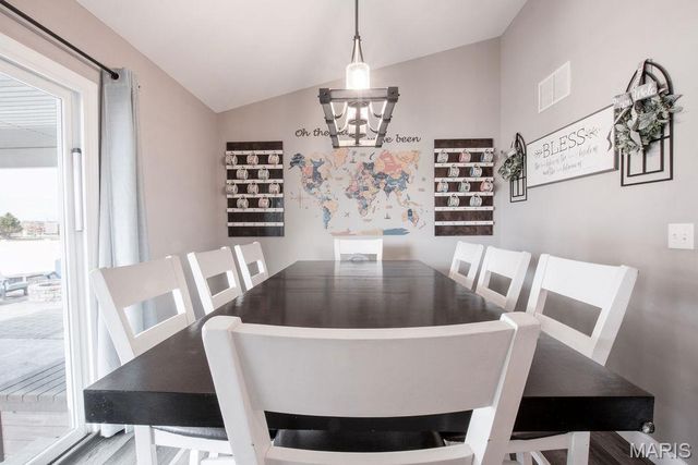 3404 Navajo Trail, Shiloh, IL 62221