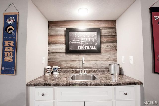 3404 Navajo Trail, Shiloh, IL 62221