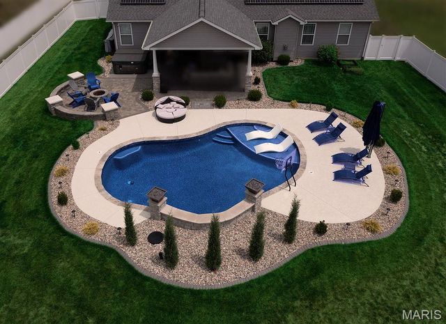 3404 Navajo Trail, Shiloh, IL 62221