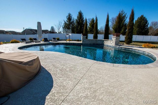 3404 Navajo Trail, Shiloh, IL 62221