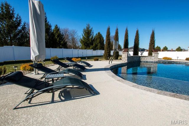 3404 Navajo Trail, Shiloh, IL 62221