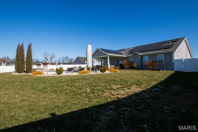 3404 Navajo Trail, Shiloh, IL 62221
