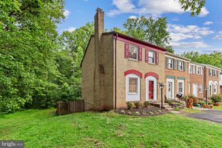 14841 MAIDSTONE CT, Centreville, VA 20120