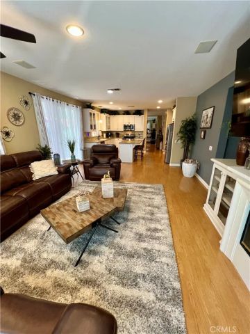 140 Mccarron Way, Hemet, CA 92545