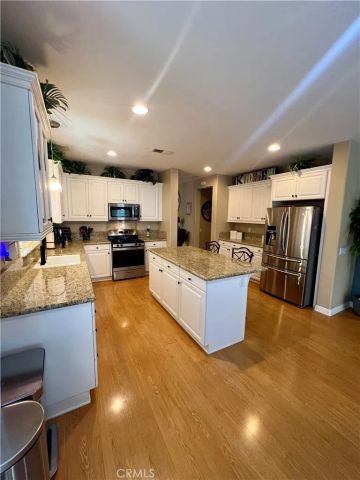 140 Mccarron Way, Hemet, CA 92545