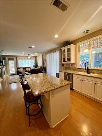 140 Mccarron Way, Hemet, CA 92545