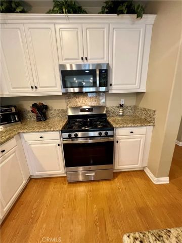 140 Mccarron Way, Hemet, CA 92545