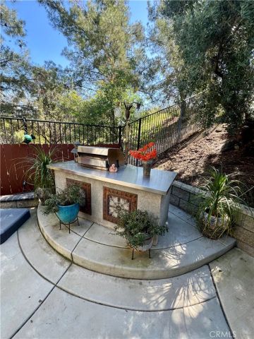 140 Mccarron Way, Hemet, CA 92545