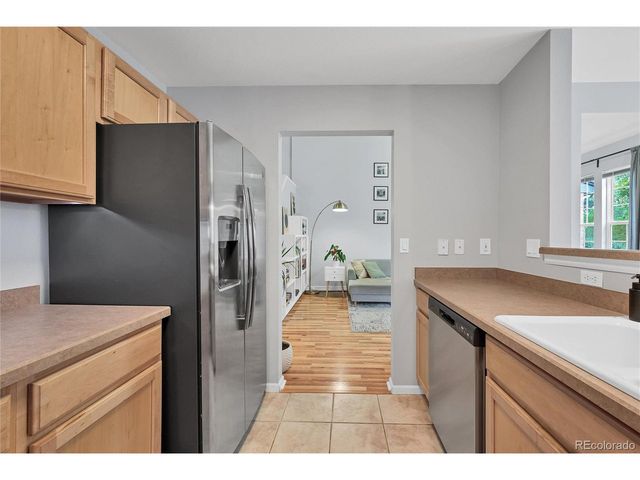 893 S Evanston Cir, Aurora, CO 80012