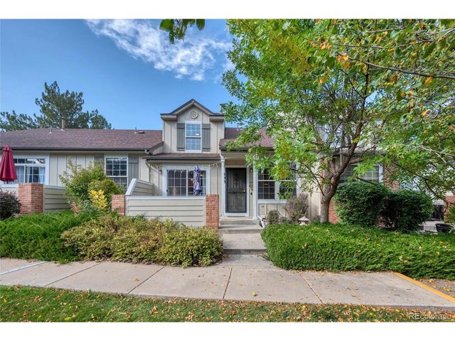 893 S Evanston Cir, Aurora, CO 80012