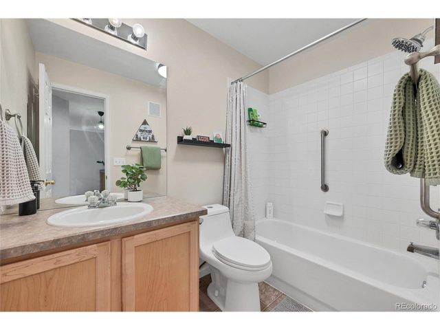893 S Evanston Cir, Aurora, CO 80012