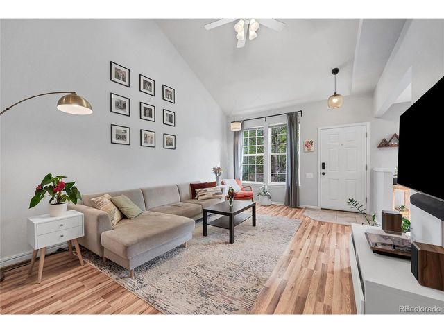 893 S Evanston Cir, Aurora, CO 80012