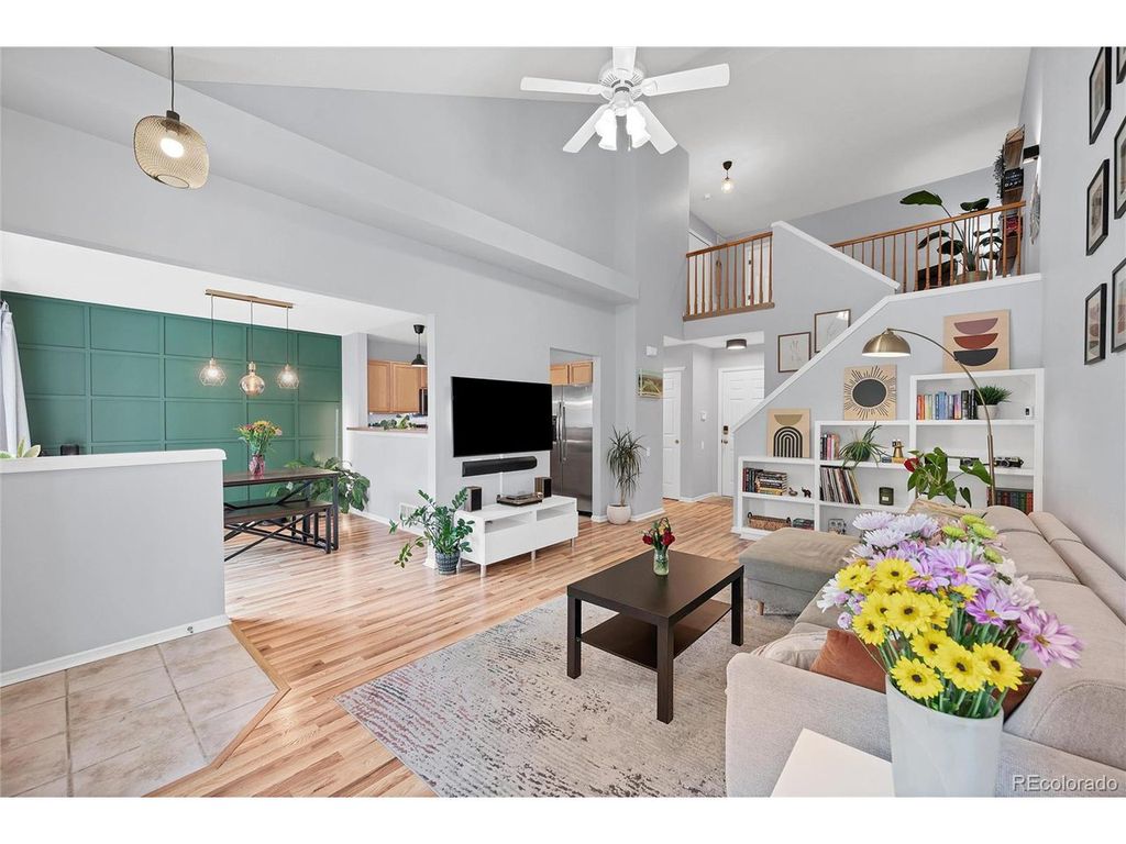 893 S Evanston Cir, Aurora, CO 80012