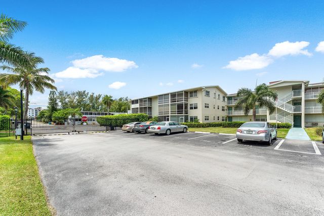 150 Horizon Street E, Boynton Beach, FL 33435