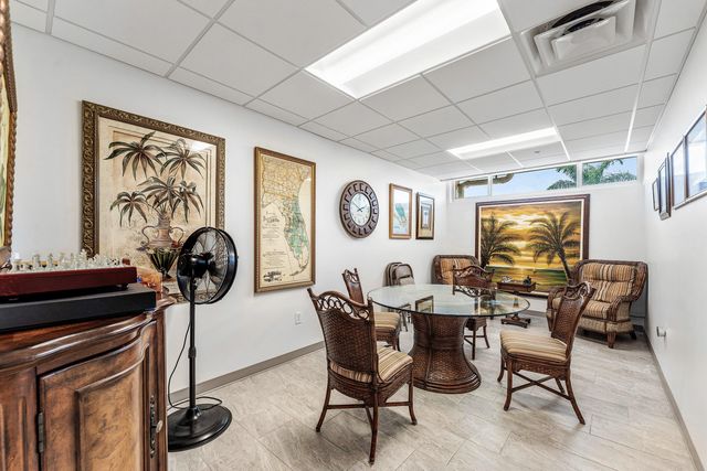 150 Horizon Street E, Boynton Beach, FL 33435