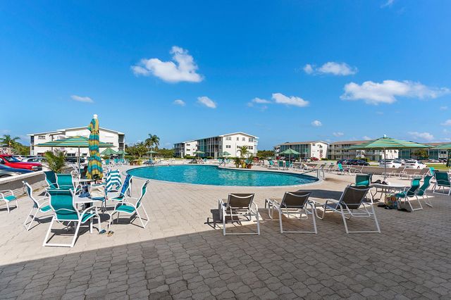 150 Horizon Street E, Boynton Beach, FL 33435