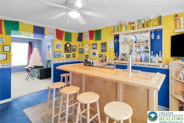 2438 Blue Jay Drive, Upper Nazareth Twp, PA 18064