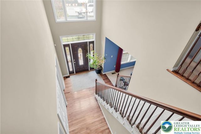 2438 Blue Jay Drive, Upper Nazareth Twp, PA 18064