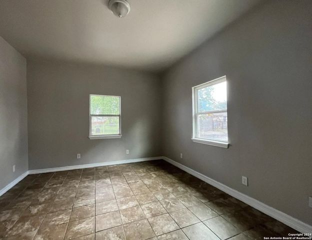 1309 Keats St Apt 2, San Antonio, TX 78211