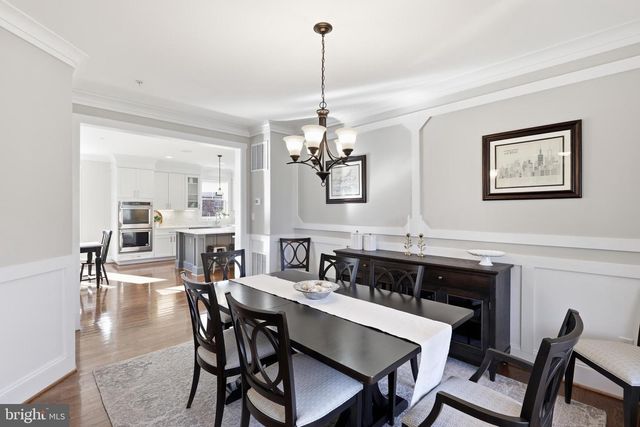 9206 FERNWOOD RD, Bethesda, MD 20817