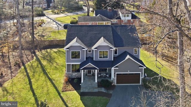 9206 FERNWOOD RD, Bethesda, MD 20817