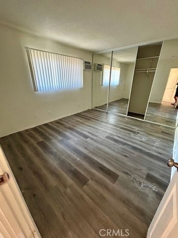 685 E Vista Chino A, Palm Springs, CA 92262