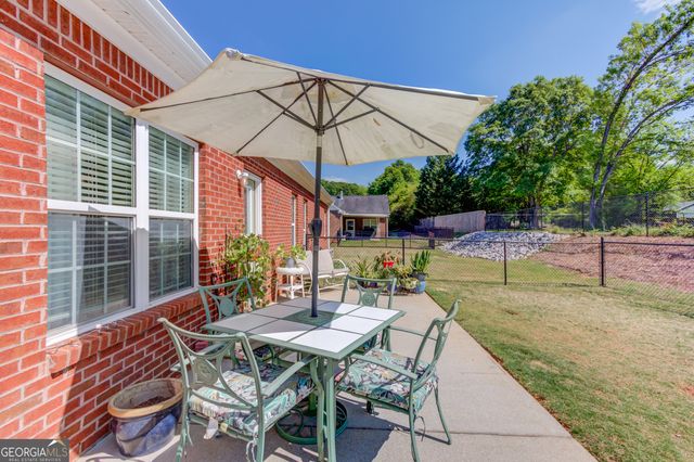 381 Crossroads Drive, Social Circle, GA 30025