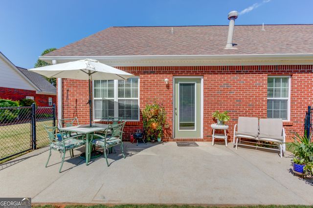 381 Crossroads Drive, Social Circle, GA 30025